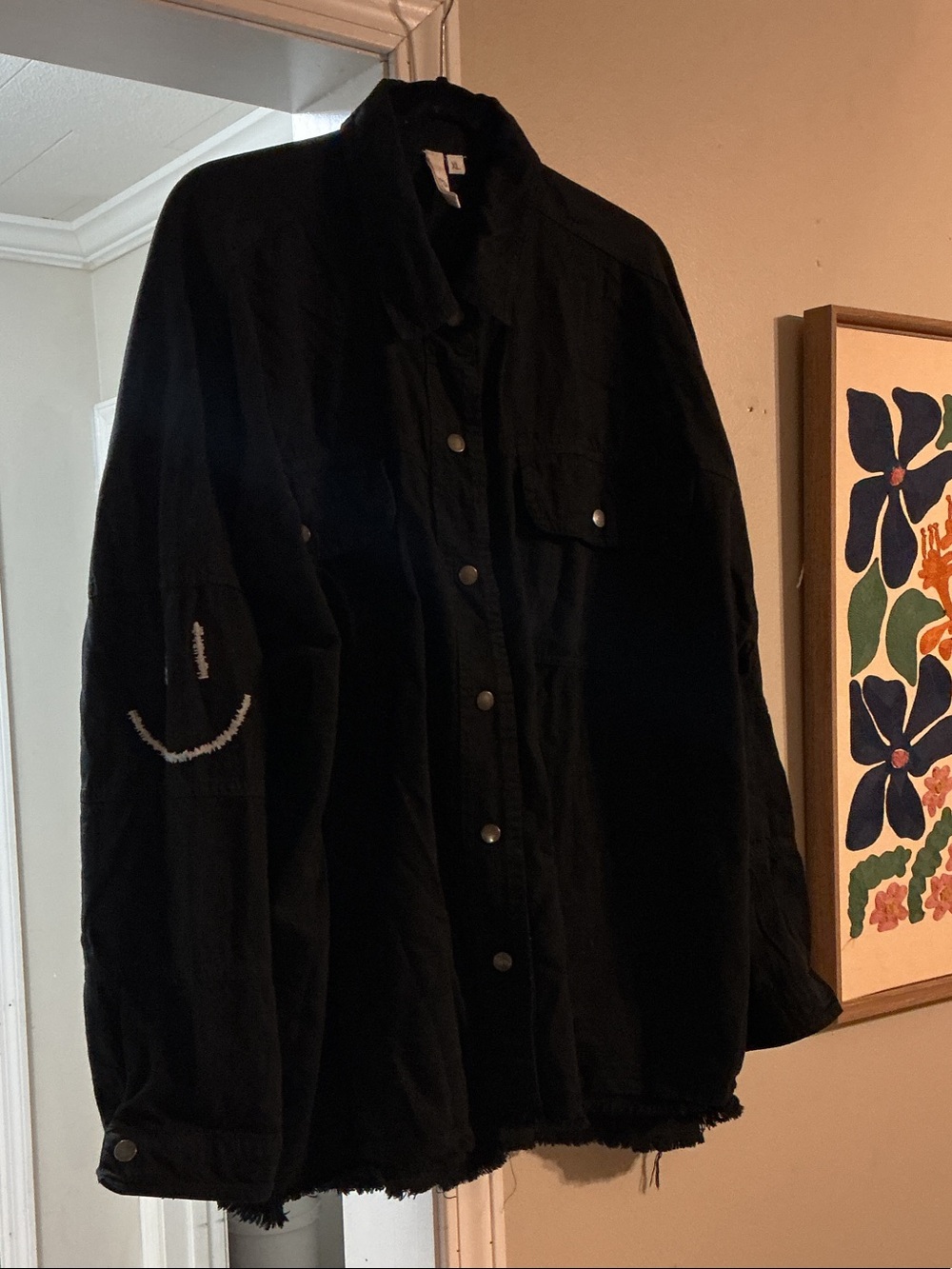 Elan Sz XL Black Oversized Lightweight Chambra Jean Jacket Embroidered Smile